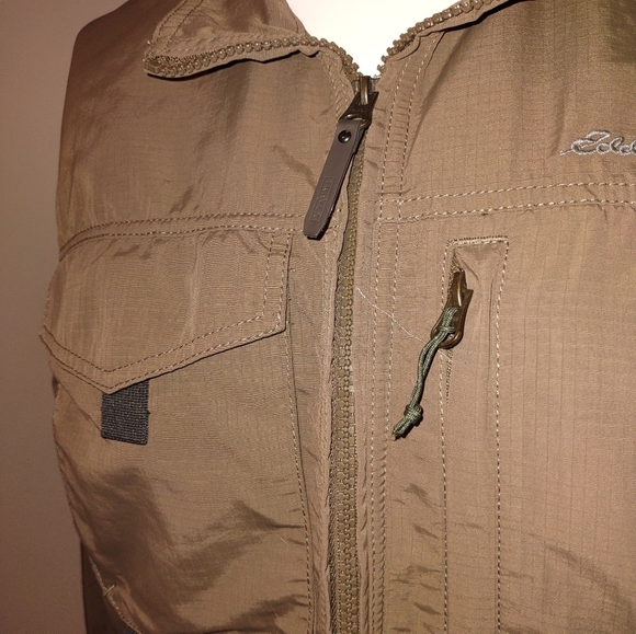 Eddie Bauer travex outdoor recreation jacket - Picture 2 of 10